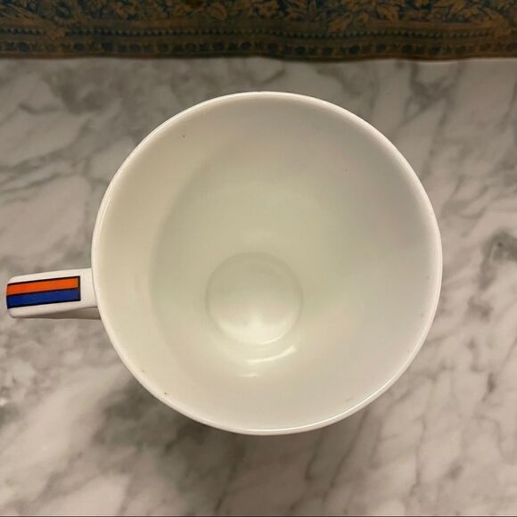 Pair of Vintage Clarice Cliff Style Iris Mugs - Picture 3 of 6